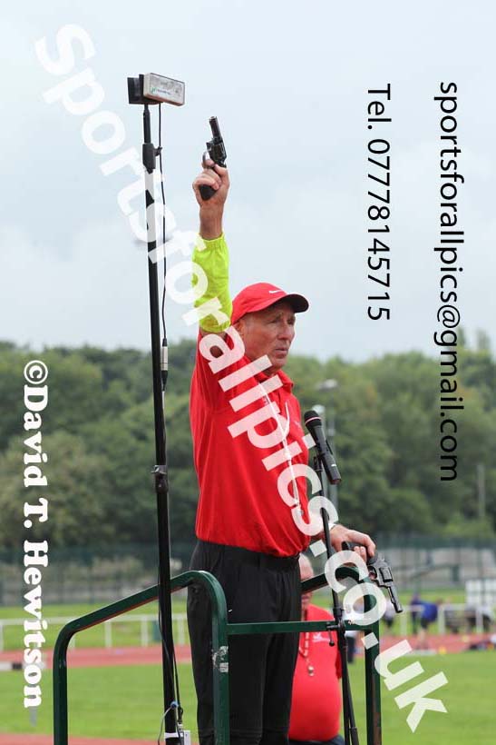 Starter Alan Bell, 2021 North Eastern Track and Field Champs., Middesbrough. Photo: David T. Hewitson/Sports for All Pics